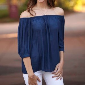 Gap off the shoulder top